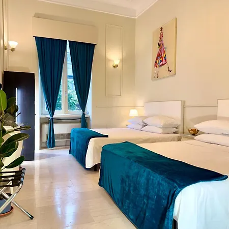Spanish Steps Boutique Hotel - Madame Sofia Secret Hotel